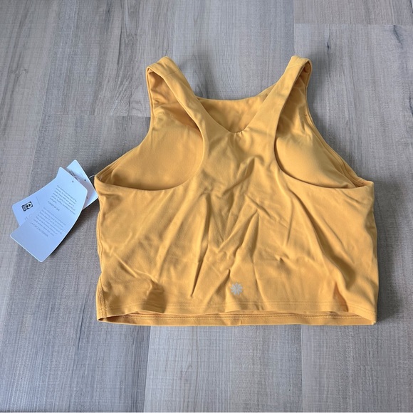 NWT- Athleta Conscious Crop - Picture 2 of 4